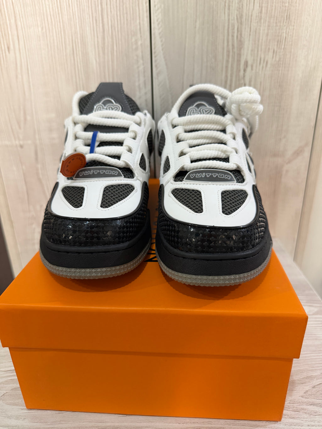 Lv Skate Grey//Black