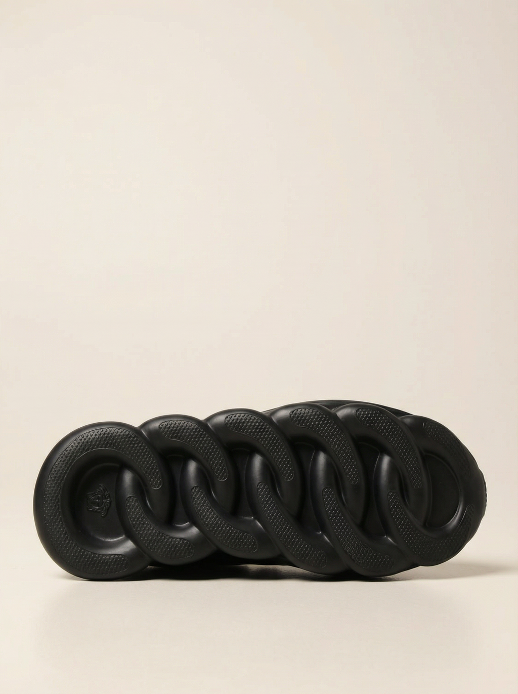 CHAIN REACTION Black